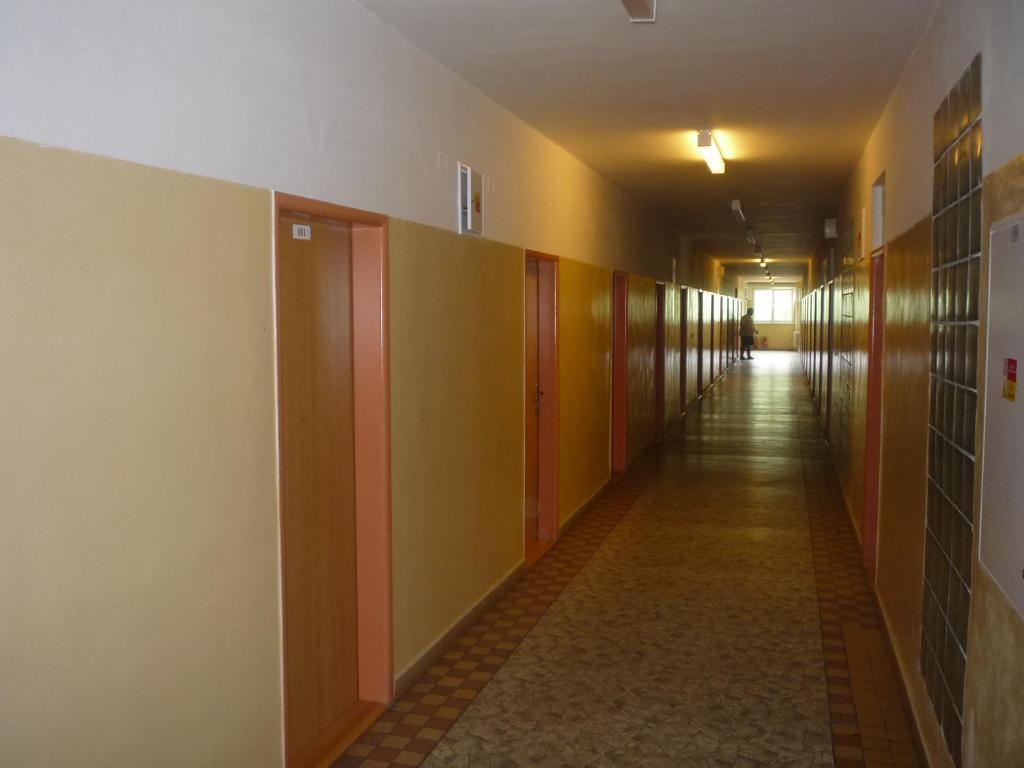 Koleje J.A.Komenskeho برنو الغرفة الصورة